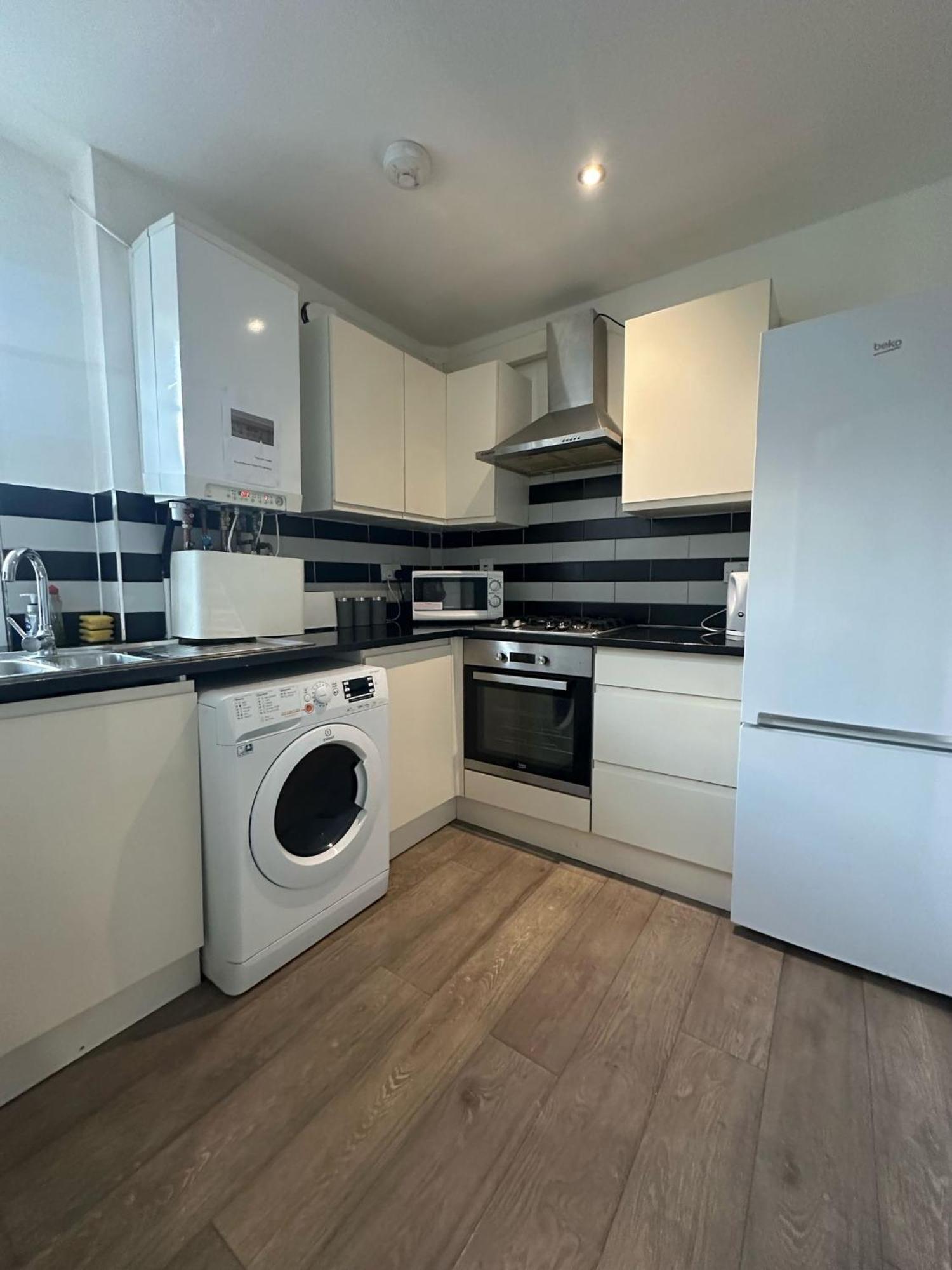"Euston Comfort" 3 Bedroom Flat In Kings Cross, St Pancras!!!!118B Londres Exterior foto